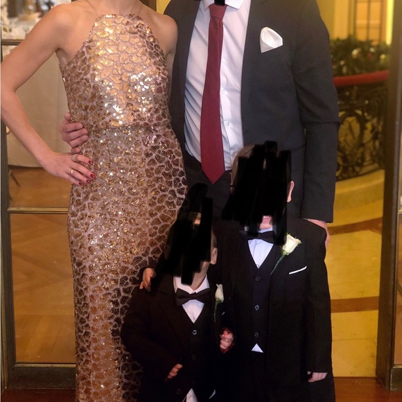 Aidan Mattox sequin column gown - Picture 1 of 8